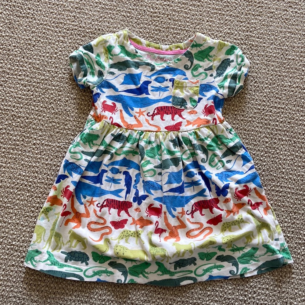 Mini Biden jungle rainbow dress